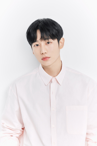 ‘용띠’ 정해인 “‘서울의 봄’ 忠을 가슴에 담아 연기, ‘베테랑2’에선 변신을 기대해”[SS인터뷰]