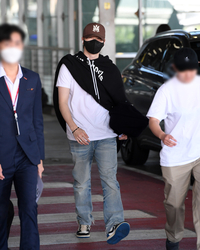 [포토]서울가요대상 참석 위해 태국 방문한 강다니엘