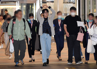 [포토]이준기, 머리 위로 하트!