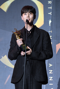 [포토]영케이, 서울가요대상 발라드상 수상