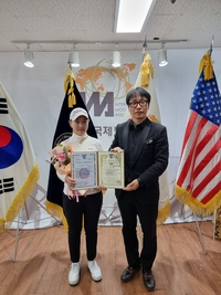 OK장학재단 세리키즈 7기 ‘미소천사’ 골프유망주 백송,국제모델협회 홍보모델 위촉