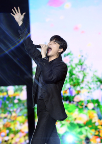 [포토]서울가요대상, 발라드상 영케이의 열창