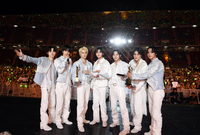 [포토] NCT 드림, 서울가요대상 대상트로피 들고 포즈