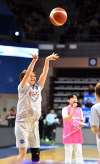 일본 라이징스타 가사기, 3점슛 콘테스트 ‘22점’ 우승…강이슬-이소희 제쳤다 [WKBL올스타전]