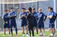 시작부터 ‘삐걱’대는 일본, ‘부상’ 구보·미토마에 컨디션 난조 선수까지…‘완전체’ 훈련은 아직