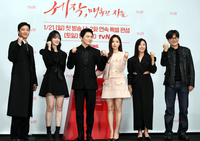 [포토] 이신영-박예영-조정석-신세경-장영남-이규회 ‘파이팅’