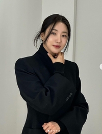김사랑? 몰라보겠네...더 어려진 듯 청순 비주얼 자랑