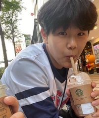 이종혁, ‘191cm’ 子 이준수 100kg→89kg 감량 성공 축하 “턱이 계속 자라는구나”