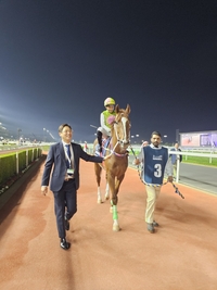 심장의고동과 문세영기수, 두바이 월드컵 예선 데뷔전 8위