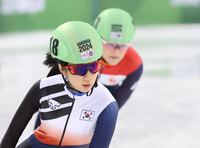 ‘아! 바퀴 수 착각’…정재희, 女쇼트트랙 1500ｍ 7위 [2024강원]