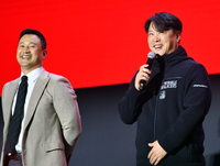 [포토]‘SSG랜더스 수석코치 송신영입니다!’