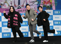 [포토]풍자-김구라-김대호, ‘도망쳐!’