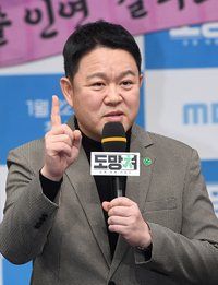 [포토]‘도망쳐’ 출연 소감 밝히는 김구라