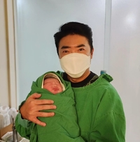 장동민, 두 아이 아빠 됐다..“아들아 건강하게 태어나줘서 고마워”