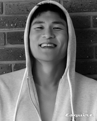 ‘괴물’ 김민재, 천진한 미소 가득한 화보 공개