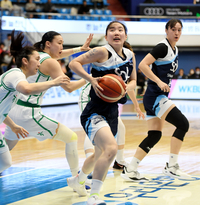 [포토] 신한은행 김지영 ‘오지 마’
