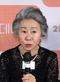 ‘도그데이즈’ 윤여정 “탕준상 아버지가 내 아들과 비슷, 영광스러운 작업”[SS현장]