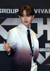 [포토]하트 만들어 보이는 김재환