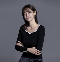 안현모, 에스팀 엔터와 전속계약 체결…“새로이 도전할 영역까지 지원 아끼지 않겠다”[공식]