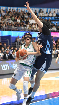 [포토] 신지현 ‘날렵한 돌파’