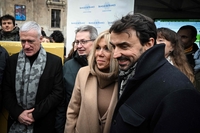 프랑스 영부인 “日이토 준야를 우리 국대로 뽑으세요”…데샹도 어리둥절