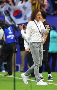 ‘조국’ 괴롭히며 ‘유종의 미’ 거둔 김판곤 감독 “환상적인 결과 얻어, 한국이 우승하길 바란다”[SS도하in]