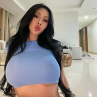 ‘넘치는 자신감’ 제시, 언더붑으로 글래머러스한 몸매 자랑