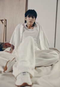 정국 ‘Standing Next to You’, 英 오피셜 싱글 톱100에 11주째 차트인