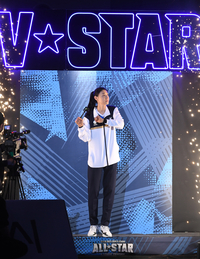 [포토]춤과 함께 입장하는 김연경