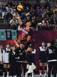 [포토]GS칼텍스 실바의 강력한 서브