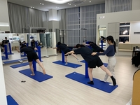 모니터 뚫을 듯한 거북목의 원인, ‘기업건강지킴이’ 힐리언스코어센터에서 관리한다