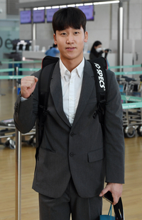 [포토]군 전역 복귀 LG 구본혁, 스프링캠프 다녀오겠습니다!