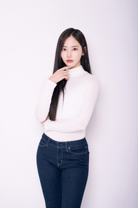 ‘알 유 넥스트’ 후우나, DG엔터테인먼트에 새 둥지 ‘청순한 비주얼’