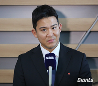 롯데 김민성 “백업 생활 없다. 올해 주전 경쟁” 36세 2루수가 밝힌 각오 [SS현장속으로]