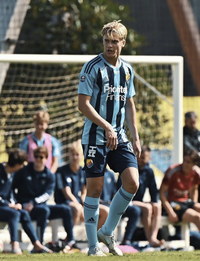 이적시장 마감 앞두고 토트넘이 또 움직인다…이번엔 2006년생 스웨덴 신성, 바르셀로나로부터 ‘하이재킹’