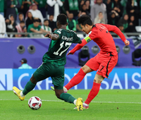 ‘천만다행’ 골대 2번 강타→김민재 클리어…‘스리백’ 클린스만호, 사우디와 0-0 전반 종료 [SS도하in]