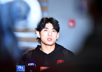[포토]‘출국인터뷰하는’ 이정후