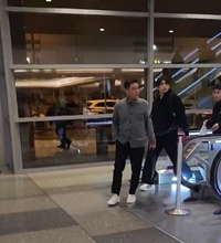 연착 2시간→약 19시간 고된 여정→이종범·정후 父子, 피닉스 공항 밟다 [SS현장속으로]