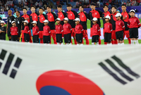 응원도 야유도 ‘맘껏’→“대~한민국” 사우디 4만 관중 물리친 붉은악마 응원에도…끌려가는 한국 [SS도하in]
