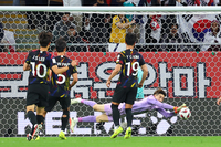 ‘손으로, 얼굴로’ 조현우가 몇 개를 막았는데…허탈한 수비에 빛 바랬다 [SS도하in]