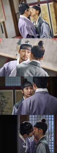 ‘세작, 매혹된 자들’ 조정석, ‘남장’ 신세경과 파격 키스...제대로 휘몰아친다