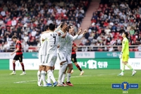 이적시장 ‘광폭 행보’ 전북과 박태하 체제 ‘첫선’ 포항의 3개월만 재회, ACL 8강 길목에서 ‘정면충돌’