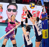 [포토]‘앗 블로킹에 걸렸다’ 김연경