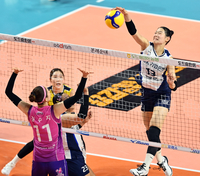 [포토]‘수지언니 미안’ 속공  최정민