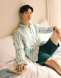 ‘남친룩’ 이제훈, 미모로 완성한 일상에서의 여행룩