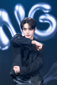 제베원 김지웅, 팬 재반박에도 ‘욕설 의혹’ 직접 일축 “내가 안했으니 걱정마”[종합]