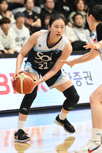 손가락 인대 파열에도 슛 11번 던진 구슬, 빛바랜 부상 투혼 [SS현장]