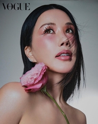 그림자도 도도한 ‘섹시퀸’ 엄정화 “도전은 나의 본능”