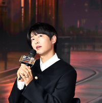 [포토]생각에 잠긴 ‘로기완’ 송중기