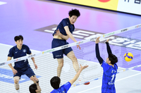 [포토]대한항공 김민재의 속공